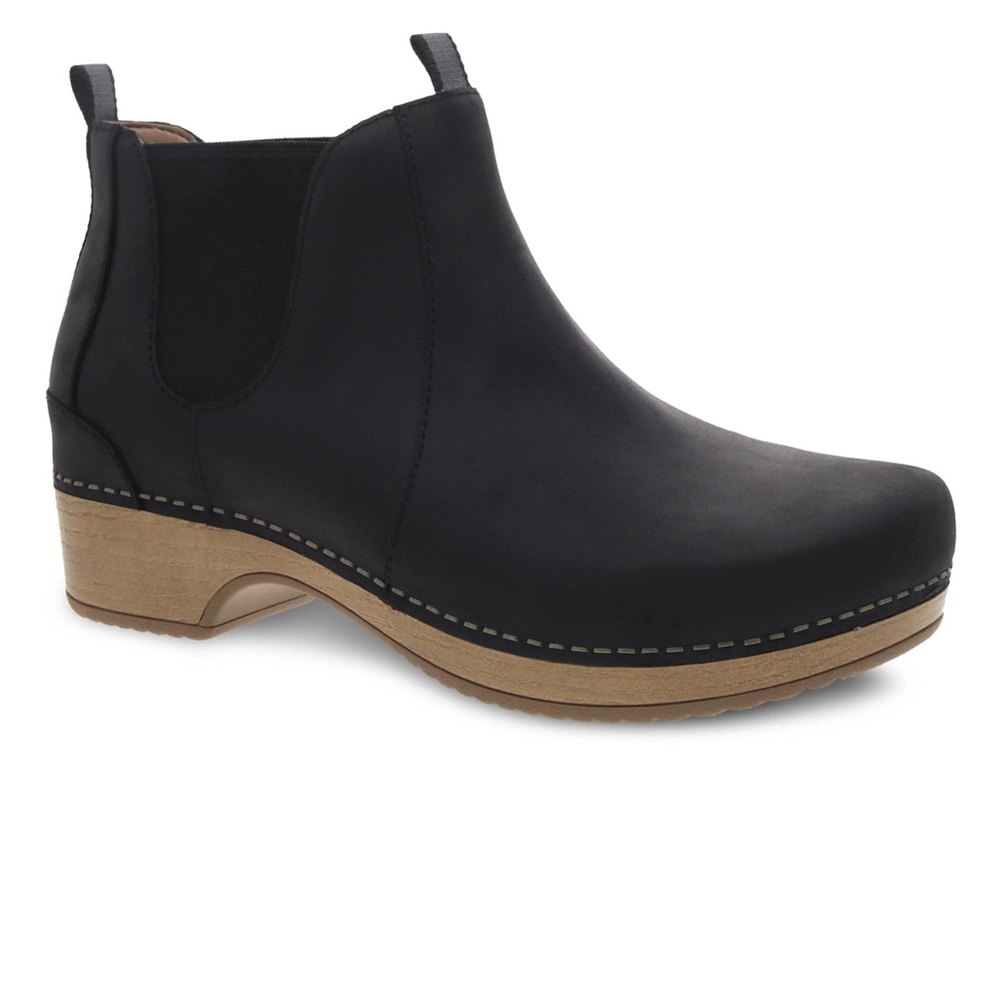 Dansko Becka Black Oiled Leather Pull Up Boot